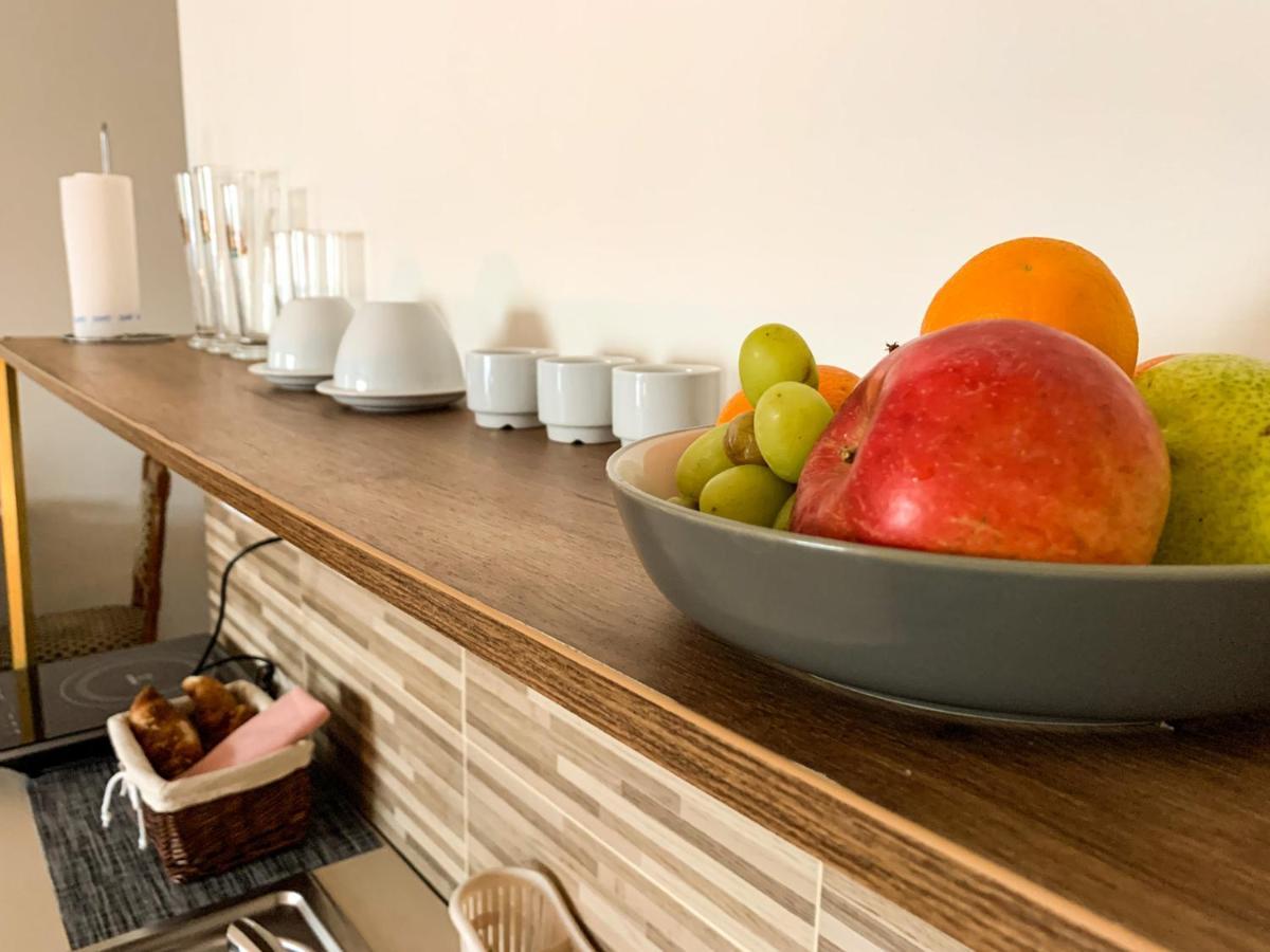 Aranykorona Apartmanhaz Miskolc Exteriör bild