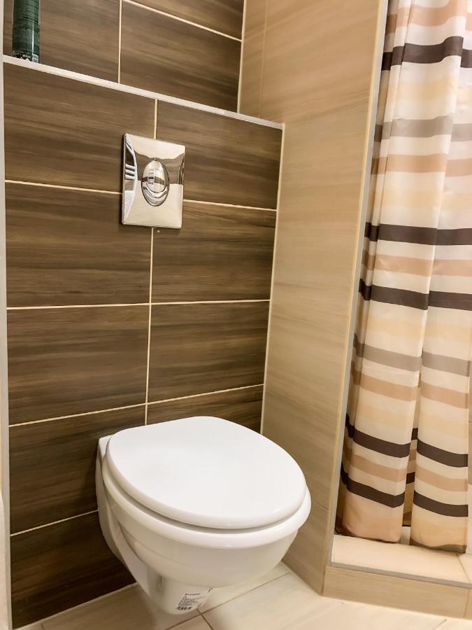 Aranykorona Apartmanhaz Miskolc Exteriör bild